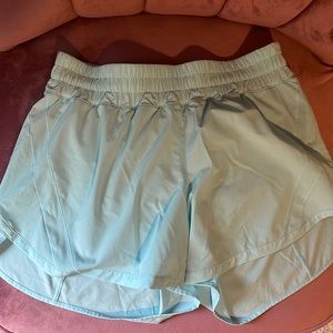 Lululemon Track That Mid-Rise Lined Short 5” size 12